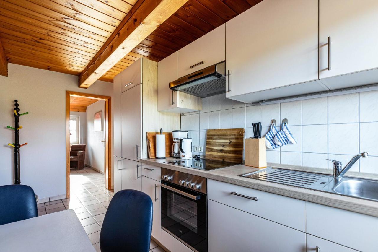 Schipp Landen Frida Apartment ฮูซุม ภายนอก รูปภาพ
