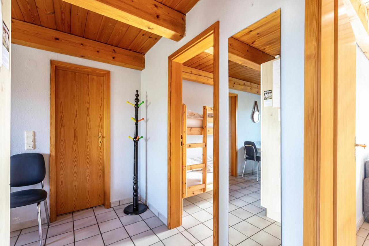 Schipp Landen Frida Apartment ฮูซุม ภายนอก รูปภาพ